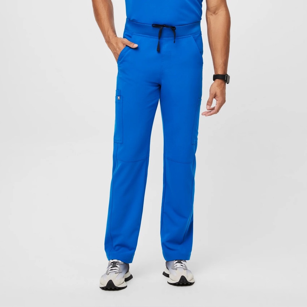 Figs Men’s Axim Cargo Scrub Pants Alps Blue